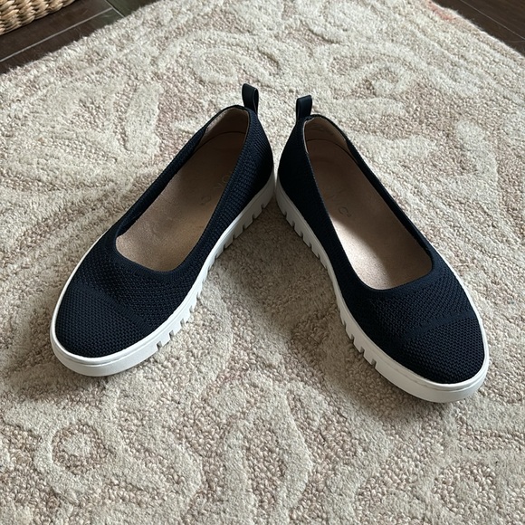 Vionic Uptown Knit Summer Flat Blue size 5 - Picture 2 of 8